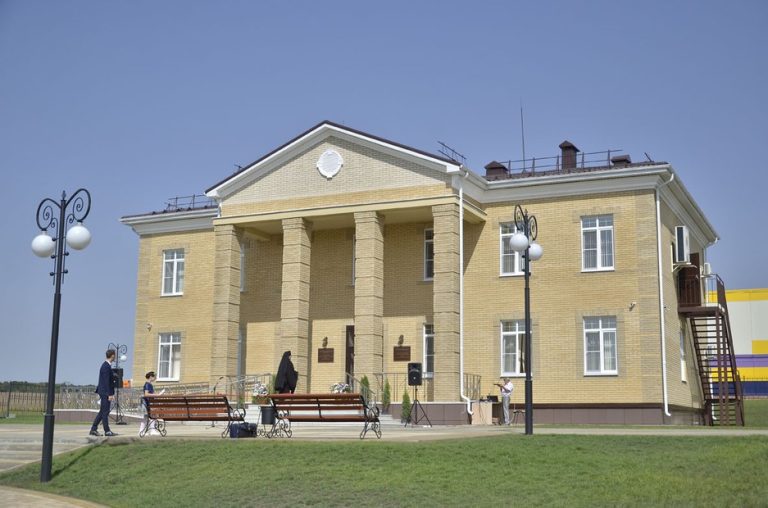 dukhvono-prosvetitelskii_tsentr.jpg.937x650_q90_upscale